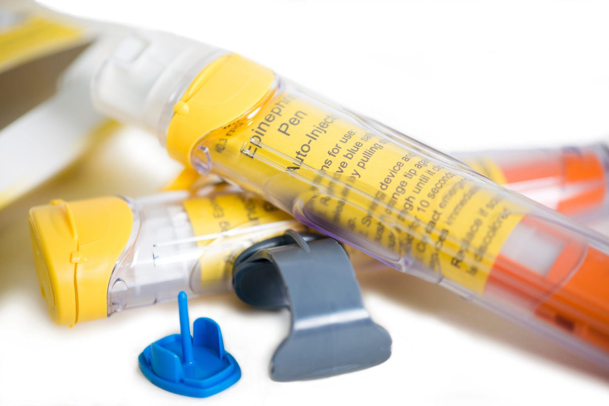 Les différents auto-injecteurs d'épinéphrine – Medic Quebec